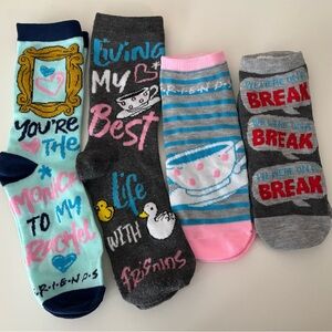 FRIENDS Fun Graphic Socks Set - Blue, Gray, Pink